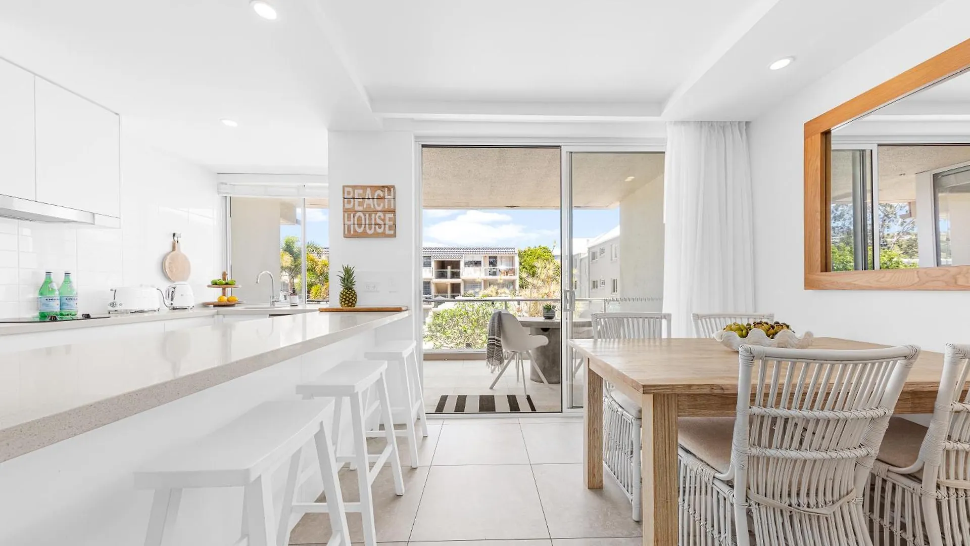 #2 Hastings Street Aparthotel Noosa Heads 4*,  Australia